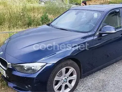 Usado BMW 320 Comfort Edition 184 CV (135 kW) 2015 Azul Familiar
