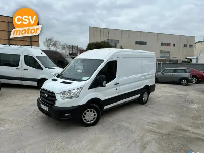 Usado Ford Transit Trend 131 CV (96 kW) 2021 Blanco Van