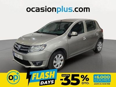 Usado Dacia Sandero Lauréate 75 CV (55 kW) 2015 Beige Utilitario