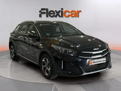 Używany Kia XCeed 101 KM (74 kW) 2024 Czarny SUV