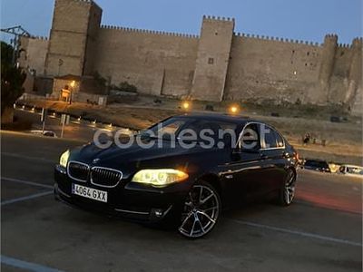 Azul Usado 2010 BMW 528 Berlina | 10.500 €