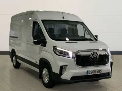 Usado Maxus eDeliver 9 152 kW (207 CV) 2024 Blanco Van