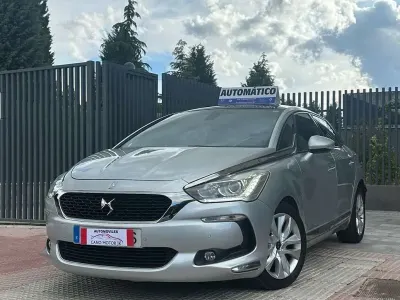 Usado DS Automobiles DS5 Style 120 CV (88 kW) 2016 Gris Utilitario