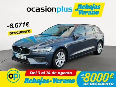 Usado Volvo V60 Momentum 190 CV (139 kW) 2019 Azul Familiar