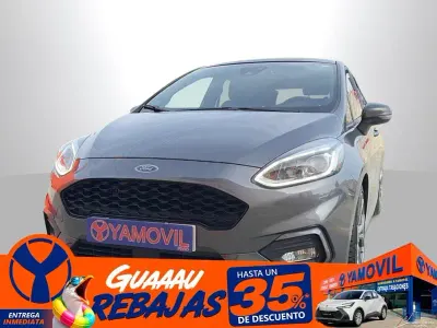 Usado Ford Fiesta ST-Line 125 CV (91 kW) 2018 Gris / plata Utilitario