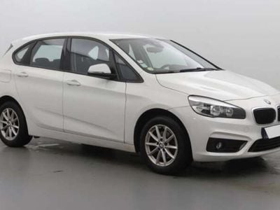Usado BMW 218 Active Tourer 150 CV (110 kW) 2015 Blanco Monovolumen