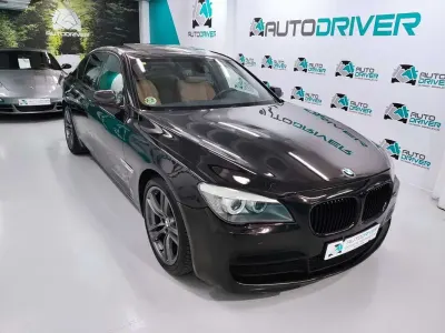 Usado BMW 740 Comfort Edition 306 CV (225 kW) 2012 Negro Berlina