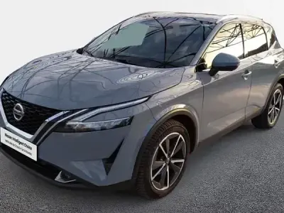 Usado Nissan Qashqai Tekna 158 CV (116 kW) 2022 Katana grey (metalizado) SUV