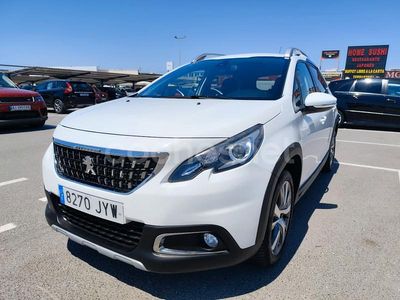 Blanco Usado 2017 Peugeot 2008 Allure SUV | 10.550 € (Precio justo)