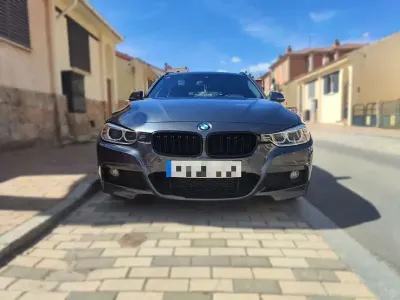 Usado BMW 318 143 CV (105 kW) 2015 Gris Familiar