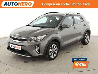 Verde Usado 2023 Kia Stonic SUV | 13.999 € (Buen precio)
