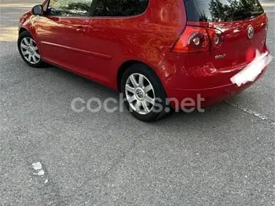 Usado VW Golf IV Sportline 115 CV (84 kW) 2005 Rojo Berlina