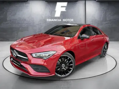 Usado Mercedes CLA250e 218 CV (160 kW) 2021 Granate Berlina