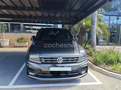Usado VW Tiguan Sportline 190 CV (139 kW) 2018 Gris / plata SUV