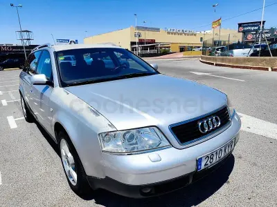 Usado Audi A6 Premium 150 CV (110 kW) 2000 Gris / plata Familiar