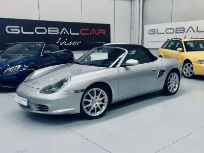 Usado Porsche Boxster 260 CV (191 kW) 2003 Plateado Descapotable