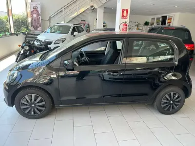 Usado Seat Mii Chic 75 CV (55 kW) 2015 Negro Utilitario