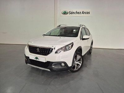 Usado Peugeot 2008 Allure 100 CV (73 kW) 2019 Blanco SUV