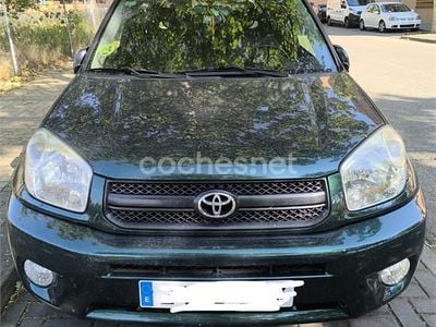 Begagnad Toyota RAV4 Luna 125 HK (91 kW) 2004 Grön SUV