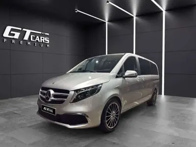 Usado Mercedes V300 239 CV (175 kW) 2023 Plateado Monovolumen