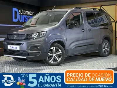 Usado Peugeot Rifter GT 130 CV (95 kW) 2022 Gris Monovolumen