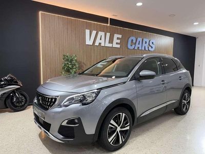 Usado Peugeot 3008 Allure 131 CV (96 kW) 2021 Gris SUV