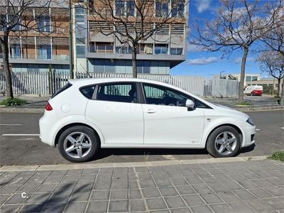 Usado Seat Leon Copa 105 CV (77 kW) 2012 Blanco Berlina