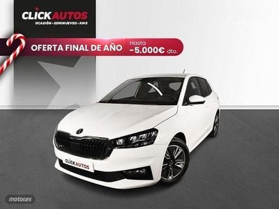 Blanco Usado 2024 Skoda Fabia Sport Utilitario | 16.950 € (Precio justo)
