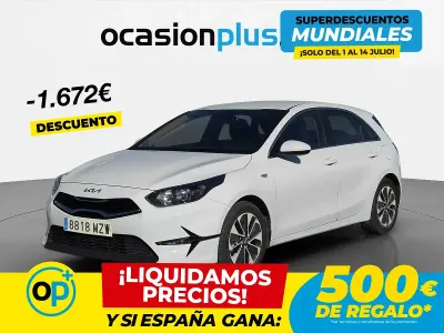 Usado Kia Ceed 100 CV (73 kW) 2025 Blanco Utilitario