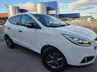 Usado Hyundai ix35 115 CV (84 kW) 2015 Blanco SUV