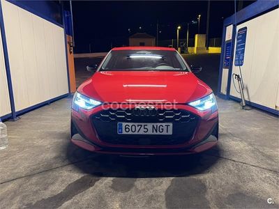 Usado Audi A3 Advanced Plus 204 CV (150 kW) 2025 Rojo Berlina