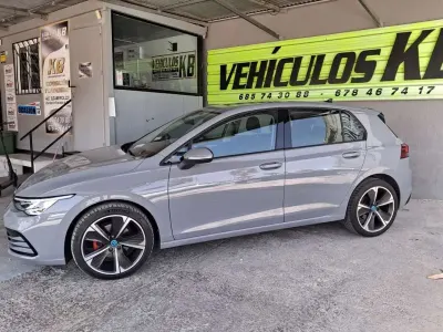 Usado VW Golf VII 116 CV (85 kW) 2021 Gris Utilitario