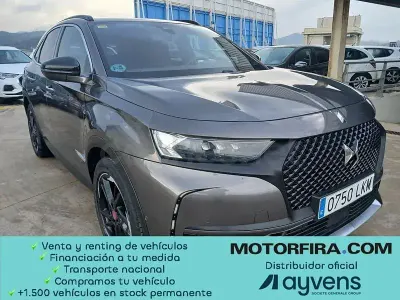 Usado DS Automobiles DS7 Crossback 131 CV (96 kW) 2020 Gris / plata SUV