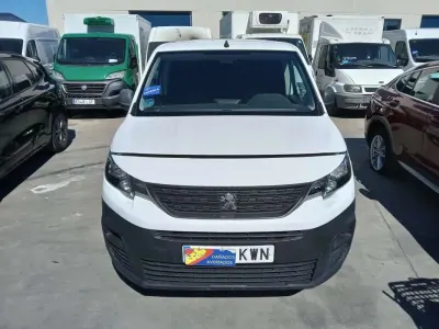 Usado Peugeot Partner 76 CV (55 kW) 2019 Blanco Monovolumen