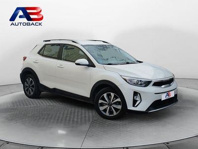 Usado Kia Stonic 100 CV (73 kW) 2022 Blanco SUV