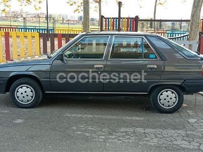 Negro Usado 1986 Renault R11 Utilitario | 2600 €