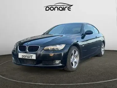 Usado BMW 320 177 CV (130 kW) 2007 Negro Berlina