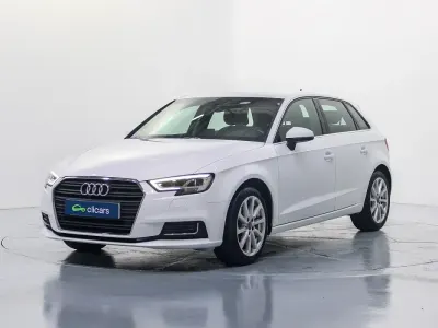 Używany Audi A3 Design 150 KM (110 kW) 2019 Biały Sedan/Limuzyna