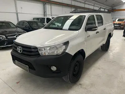 Usado Toyota HiLux 150 CV (110 kW) 2020 Blanco Pickup/Camioneta