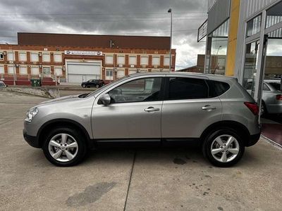 Plateado Usado 2009 Nissan Qashqai Acenta SUV | 8999 € (Un poco caro)