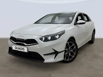 Usado Kia Ceed 140 CV (102 kW) 2025 Blanco Utilitario