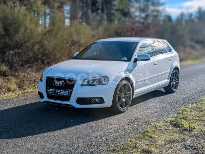 Usado Audi A3 Sportback Ambition 140 CV (102 kW) 2011 Blanco Utilitario