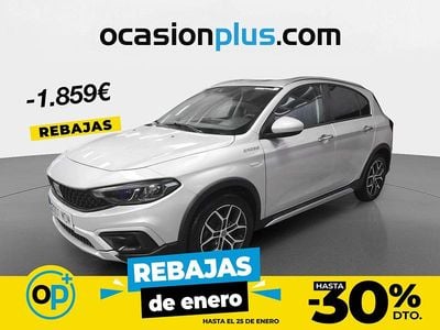 Gris / plata Usado 2023 Fiat Tipo Cross Berlina | 16.490 € (Precio justo)