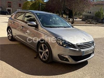 Käytetty Peugeot 308 Allure 115 HP (84 kW) 2014 Harmaa Sedan