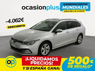Usado VW Golf VIII Life 110 CV (80 kW) 2021 Gris Familiar