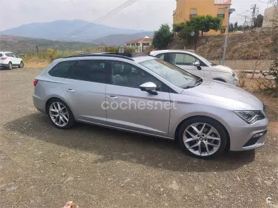 Usado Seat Leon ST FR 184 CV (135 kW) 2018 Gris / plata Familiar