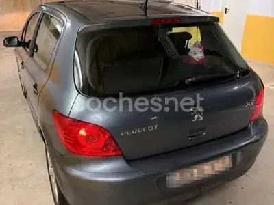 Usado Peugeot 307 110 HP (80 kW) 2007 Cinzento Sedan