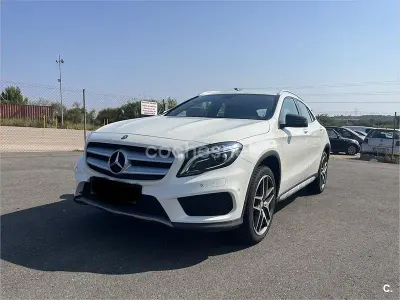 Usado Mercedes GLA200 AMG line 156 CV (114 kW) 2015 Blanco SUV