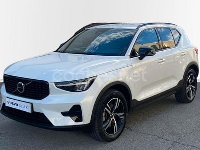 Usado Volvo XC40 Plus 163 CV (119 kW) 2025 Blanco SUV