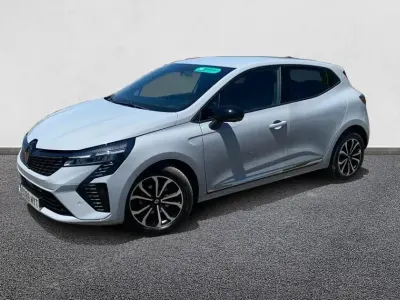 Usado Renault Clio Techno 100 CV (73 kW) 2025 Utilitario